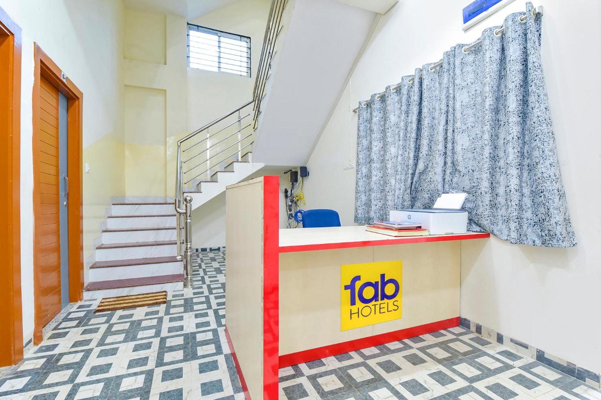 Fabhotel Grand Embassy إندور المظهر الخارجي الصورة